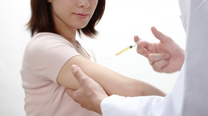 Ti&ecirc;m vaccin dự ph&ograve;ng c&aacute;c bệnh truyền nhiễm trước khi mang thai