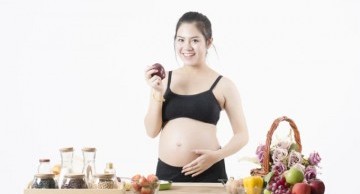 Mẹ bầu ăn gì chống dị tật thai nhi